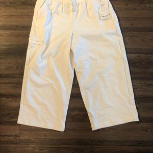 [NWT] Athleta Triumph Hybrid Wide Crop Pants XL Tall